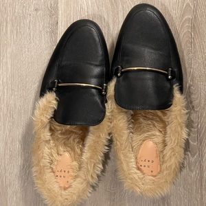 Size 11 slip on loafers